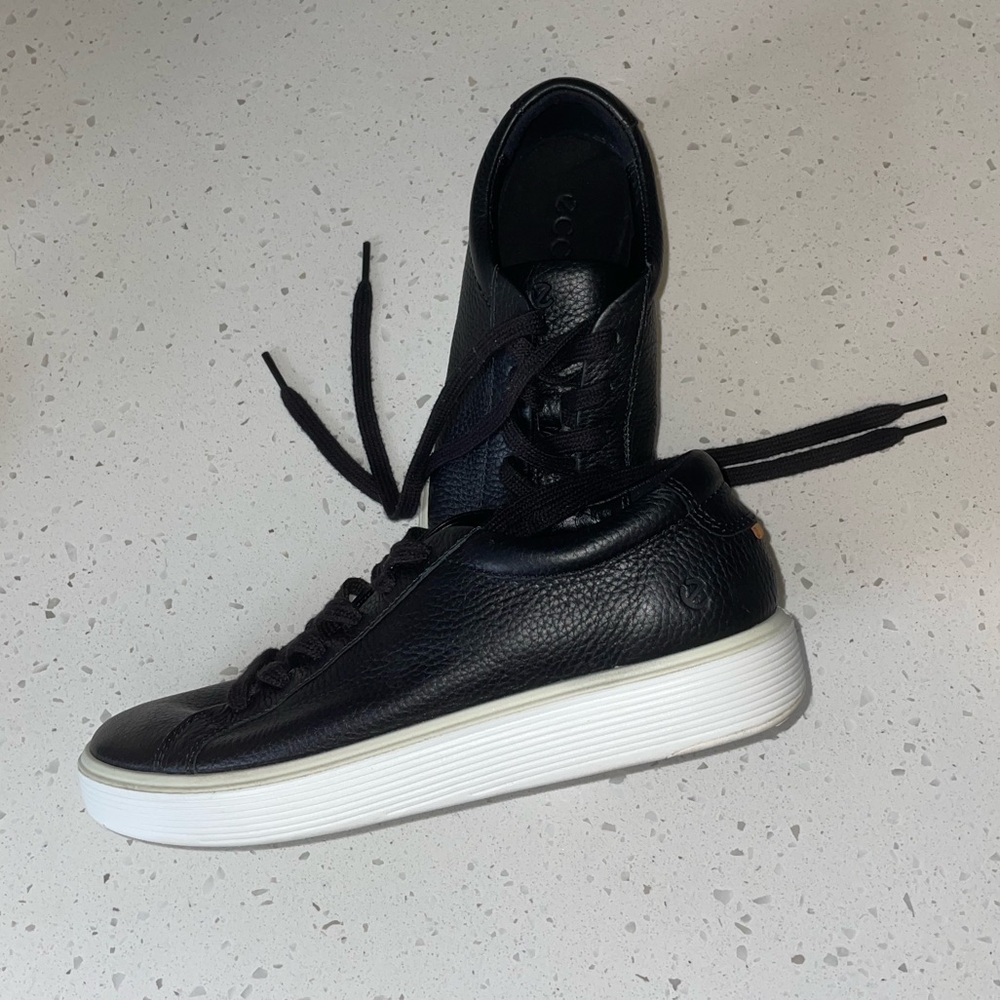 Ecco leather casual shoes - Women 9, black, Soft 60